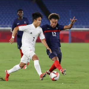 【奥运会】久保建英连续3场进球 日本4比0法国进8强